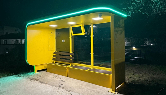 YEROO Romania Smart Bus Shelter Project: National Color-Customized Urban Transit Solution