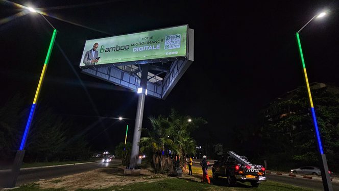 YEROO Highway Three Sided Single-pole Steel Billboard Project in Gabon